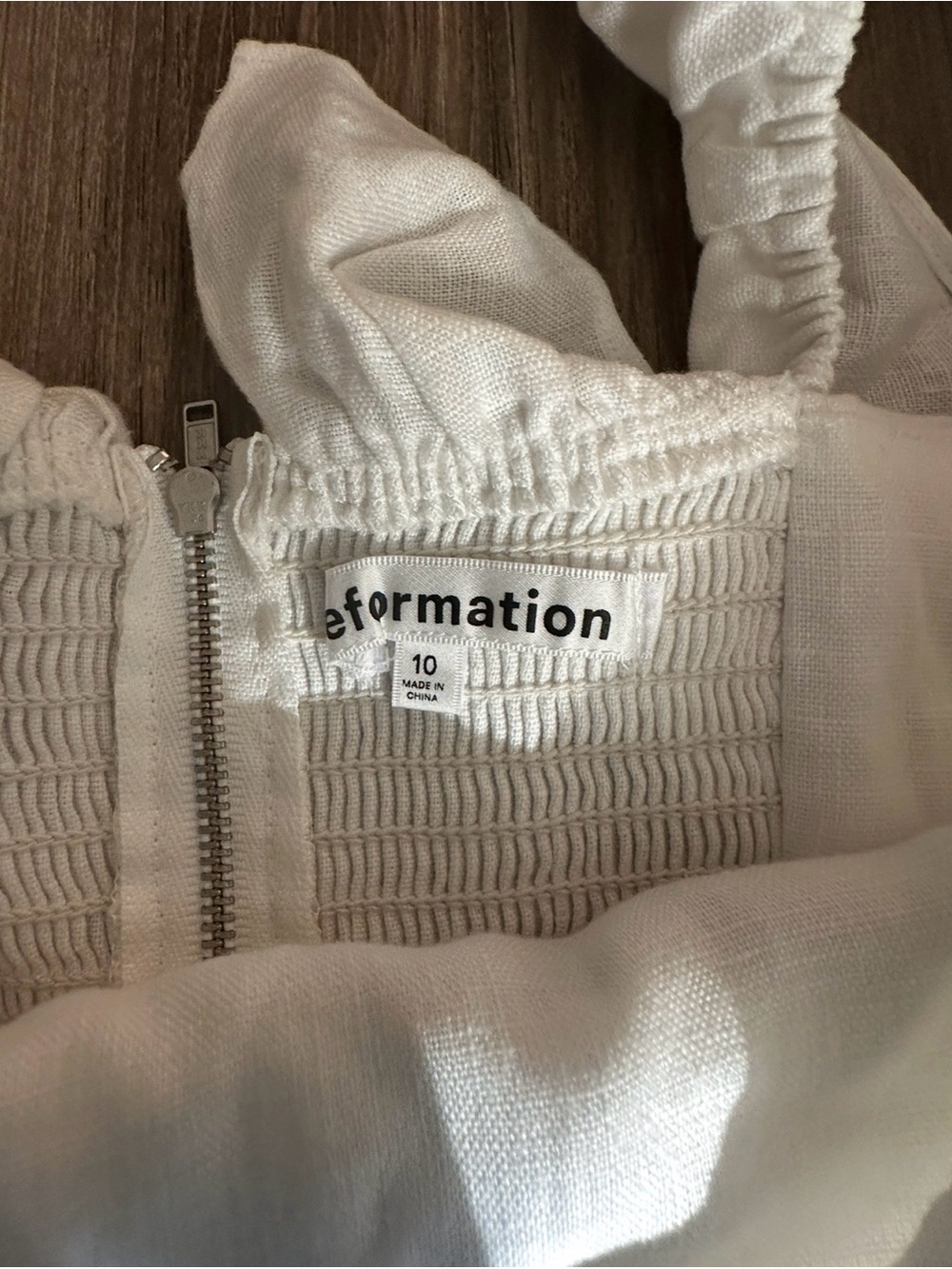 Reformation Amethyst Linen Dress. - Picture 6 of 9